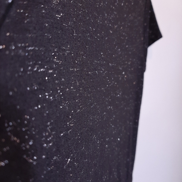 3/$20 Joe Fresh Metallic Peplum Tshirt Crew Neck Top - Picture 9 of 10